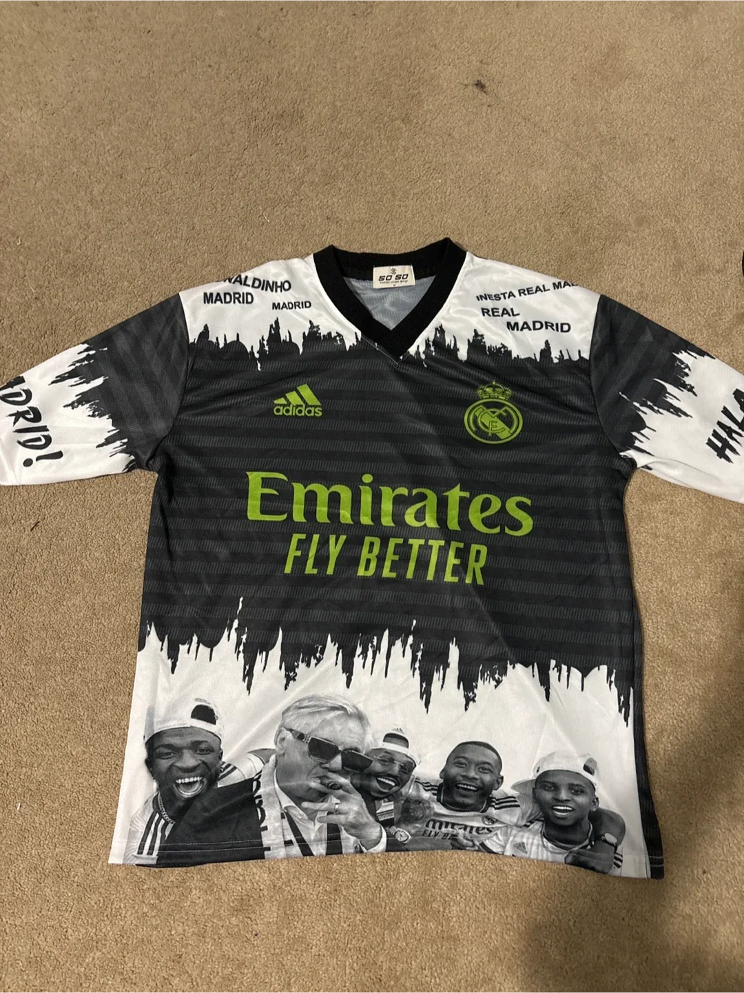 Adidas Real Madrid Vini Jr. Jersey image indicator(2)