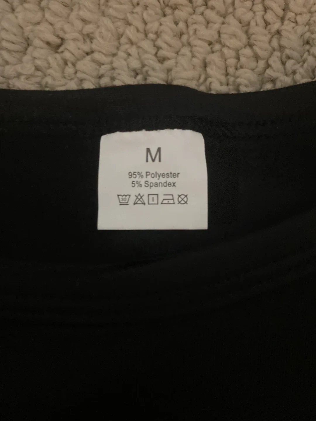 Karl who shirt image indicator(3)