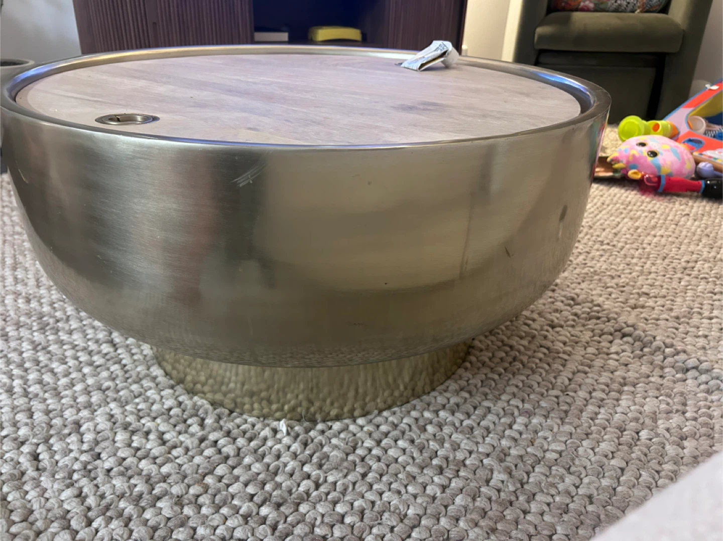 🥕 Round Metal & Wood Coffee Table