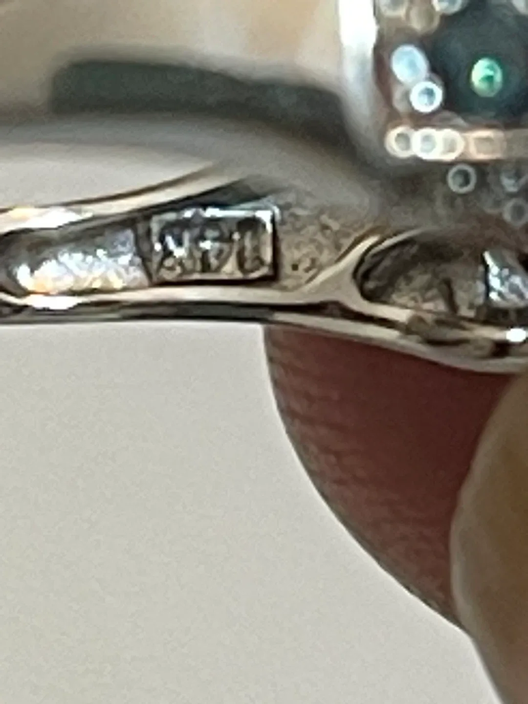 14K White Gold Diamond Ring image indicator(2)