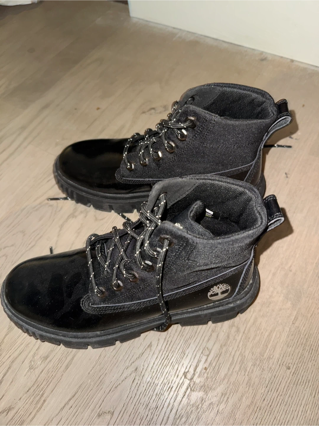 Timberland Black Ankle Boots - photo 2