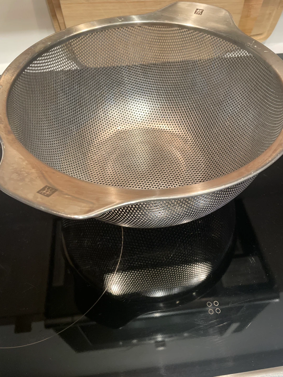 MOVING OUT SALE! Zwilling Stainless Steel Strainer - photo 2