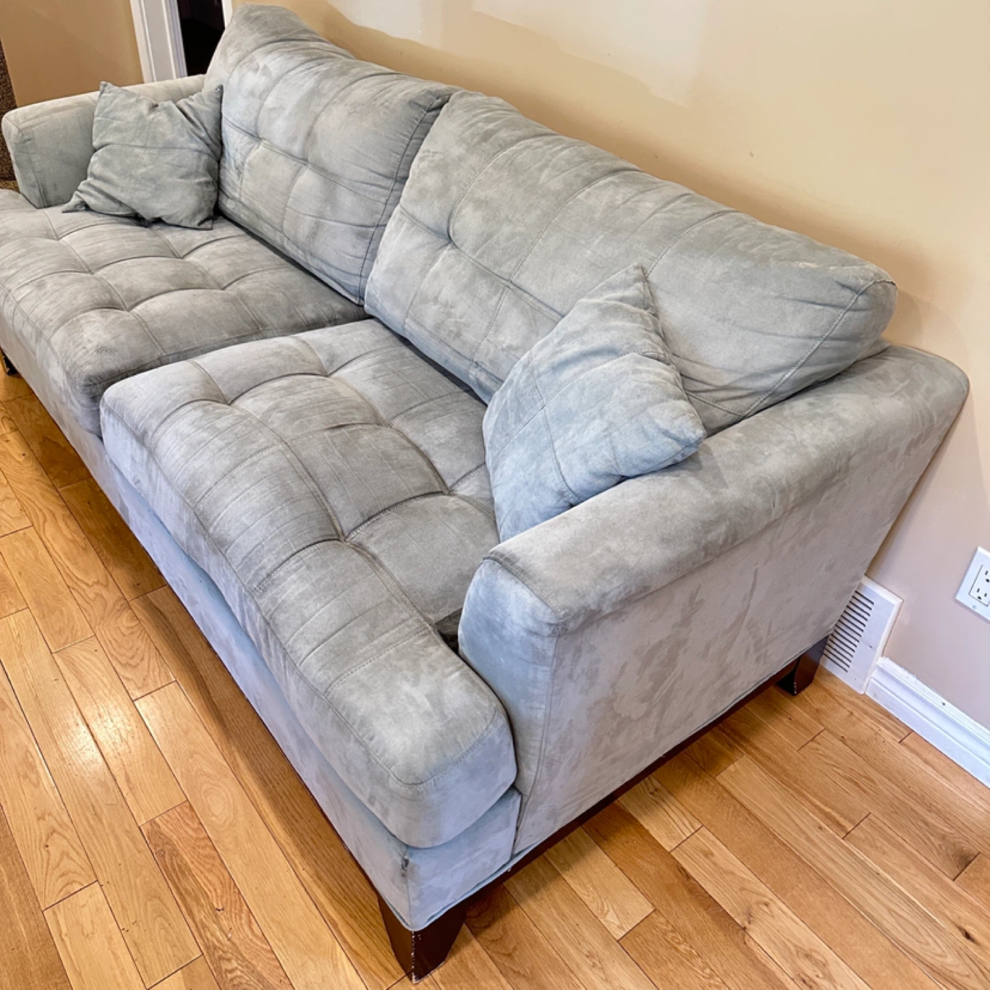 Modern Grey Tufted Microfiber Sofa (CAN DELIVER) - photo 2