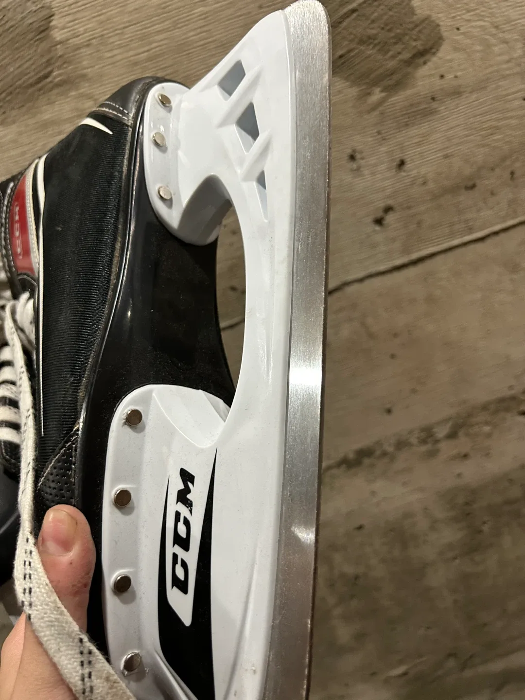 CCM Intruder Ice Hockey Skates - Size 10 image indicator(2)