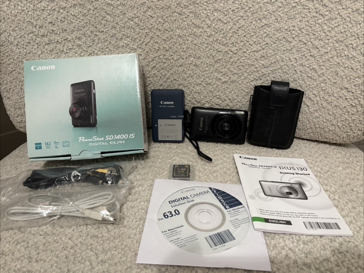 Canon PowerShot SD1400 IS Digital Camera