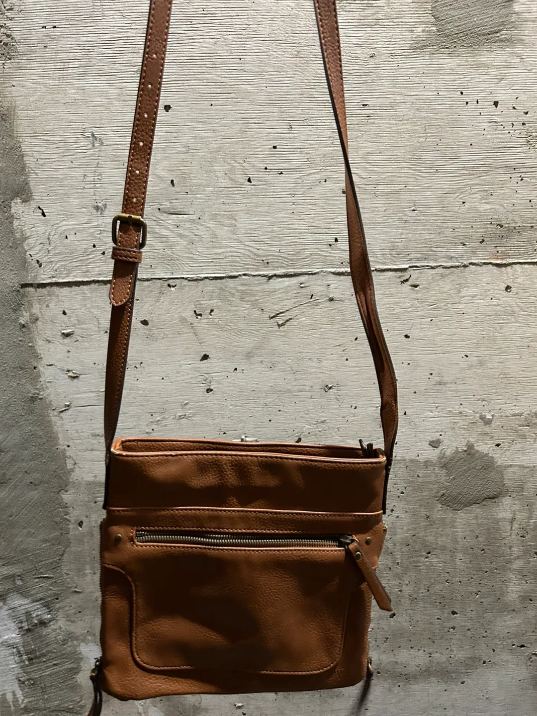 Denver Hayes Brown Crossbody Bag thumbnail