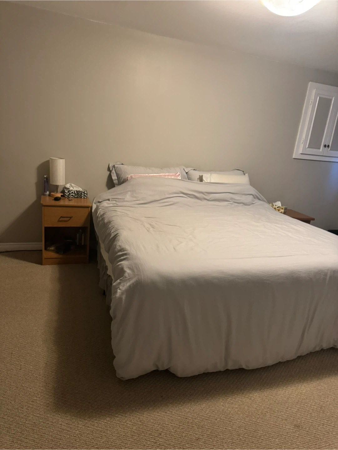 A king size mattress and bed frame - photo 3
