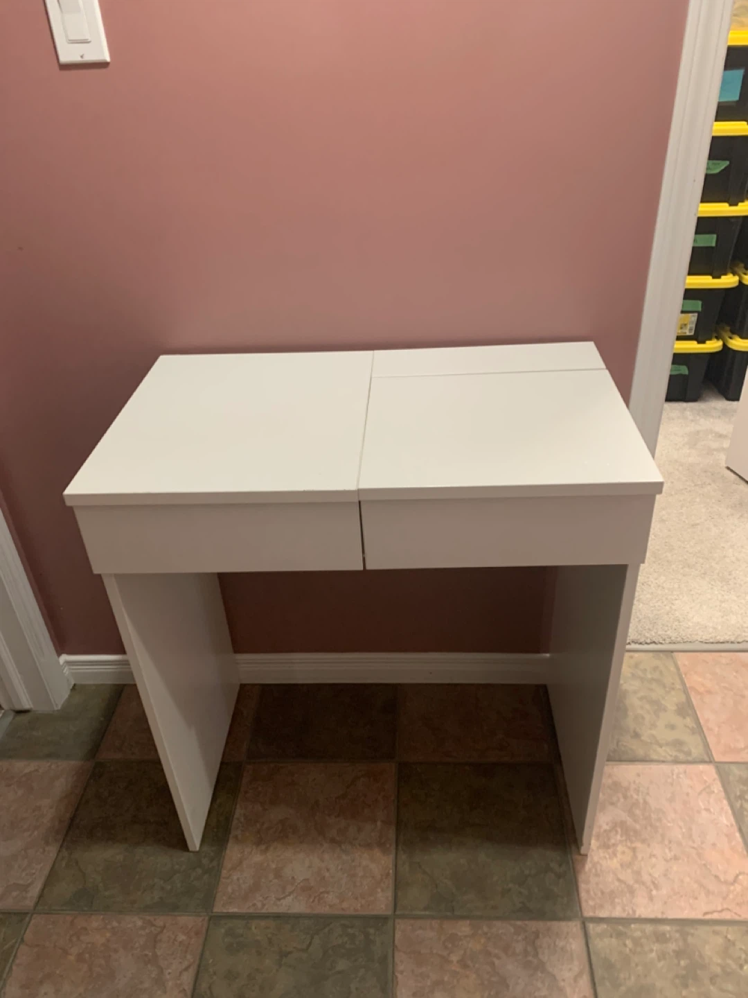 White Vanity Makeup Desk with Mirror