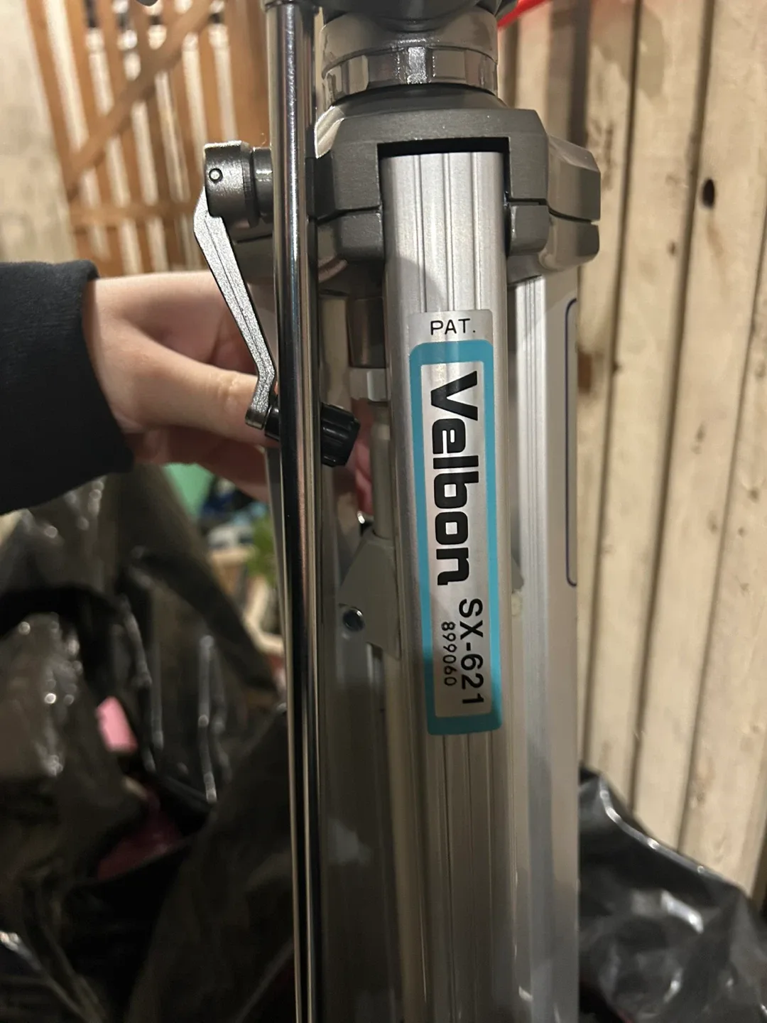 Velbon SX-621 Tripod with Box image indicator(4)