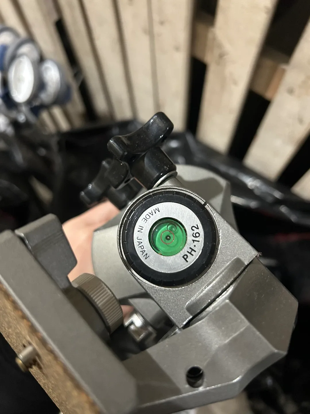 Velbon SX-621 Tripod with Box image indicator(2)