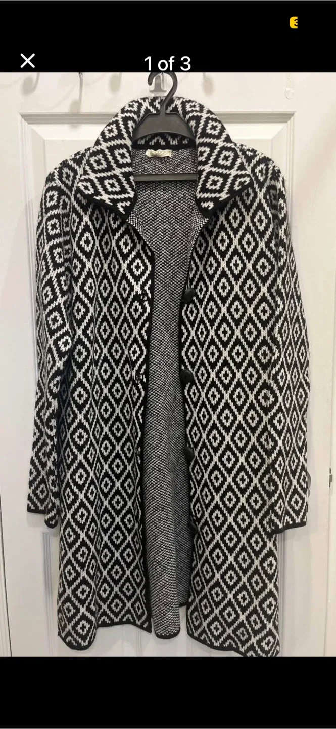 Black & White Patterned Acrylic Wool Coat thumbnail