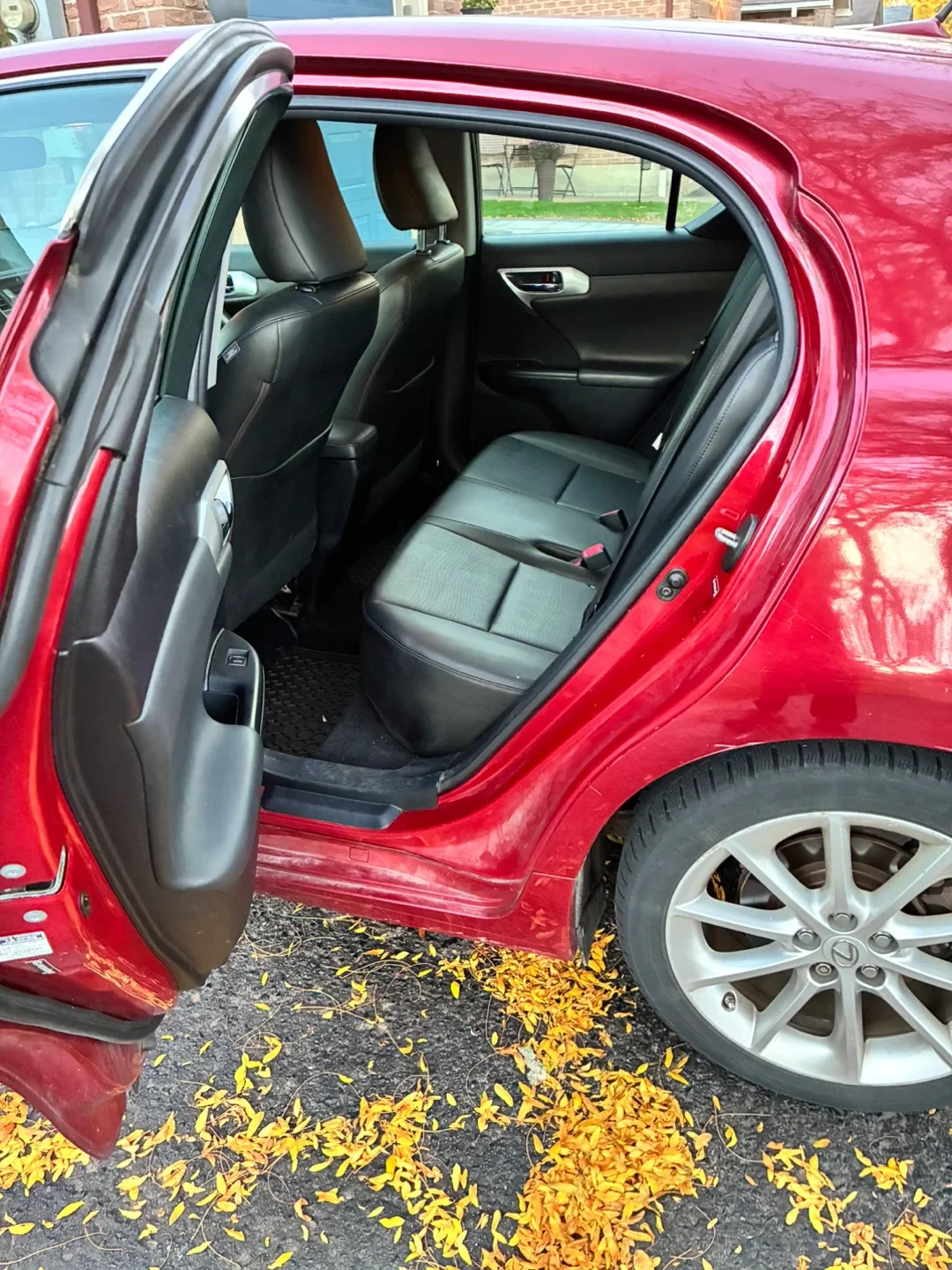 2012 Lexus CT200h image indicator(9)