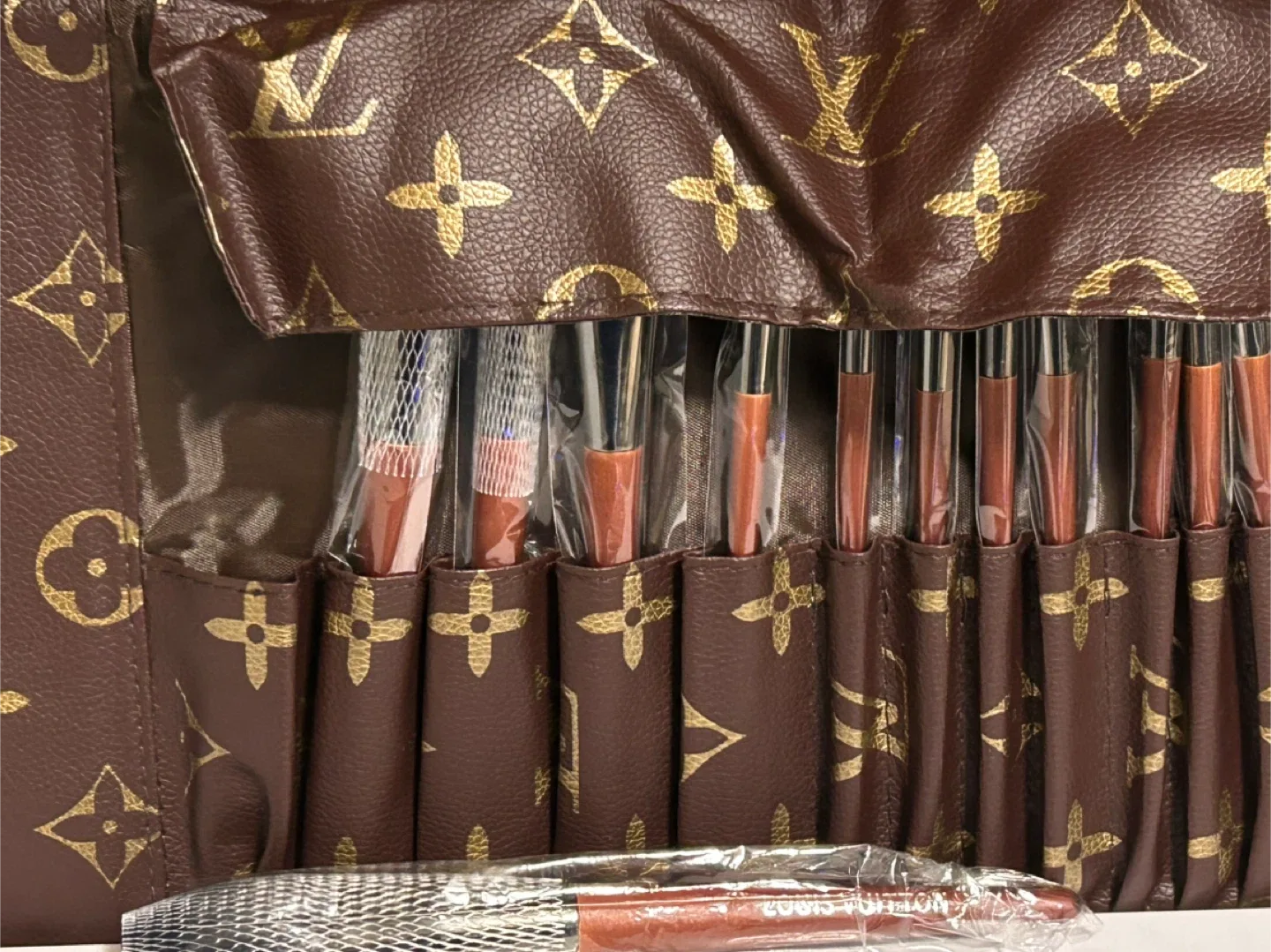 Louis Vuitton inspired Makeup Brush Set image indicator(3)