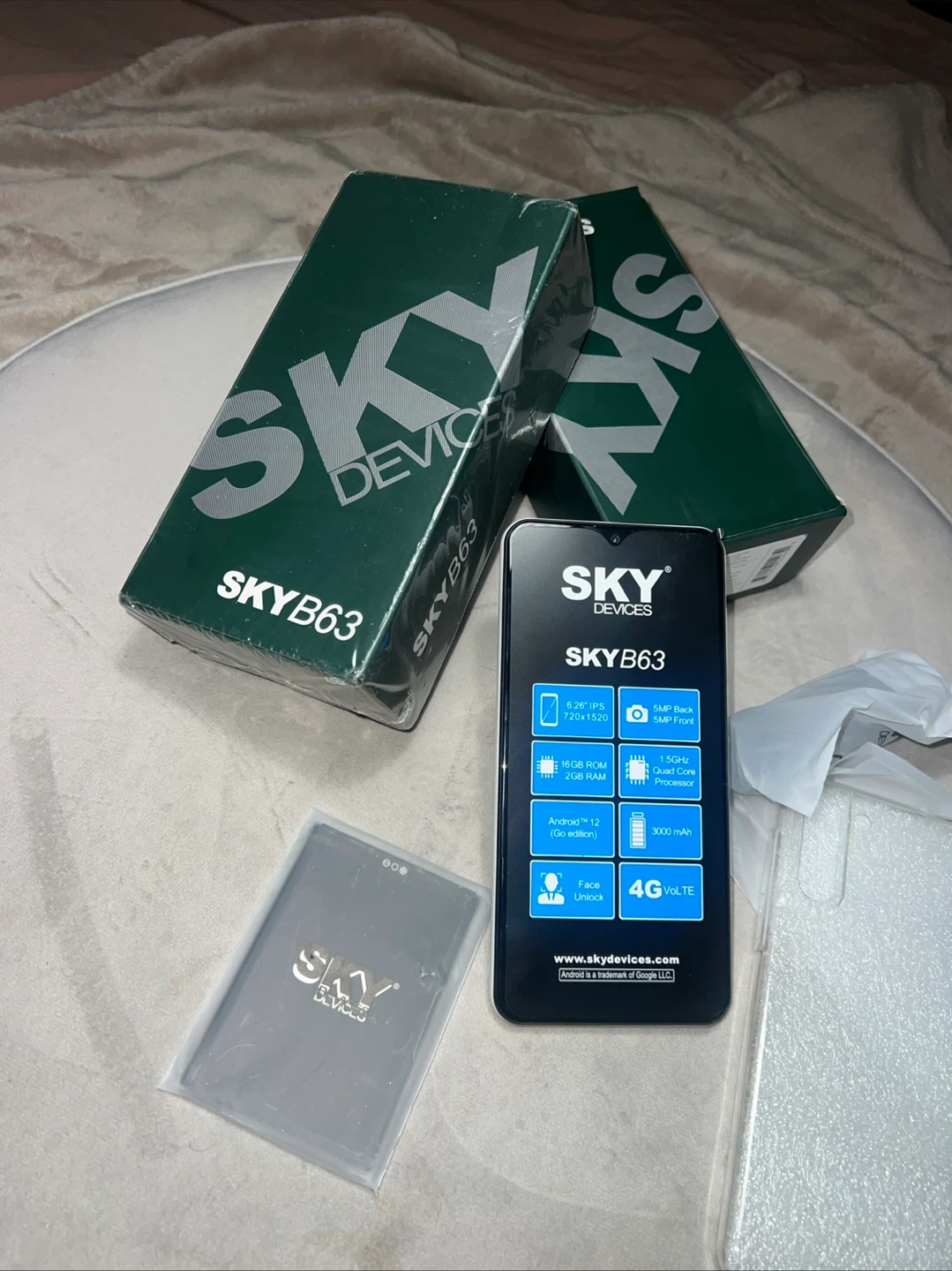 SKY Devices SKYB63 Smartphone - Brand New