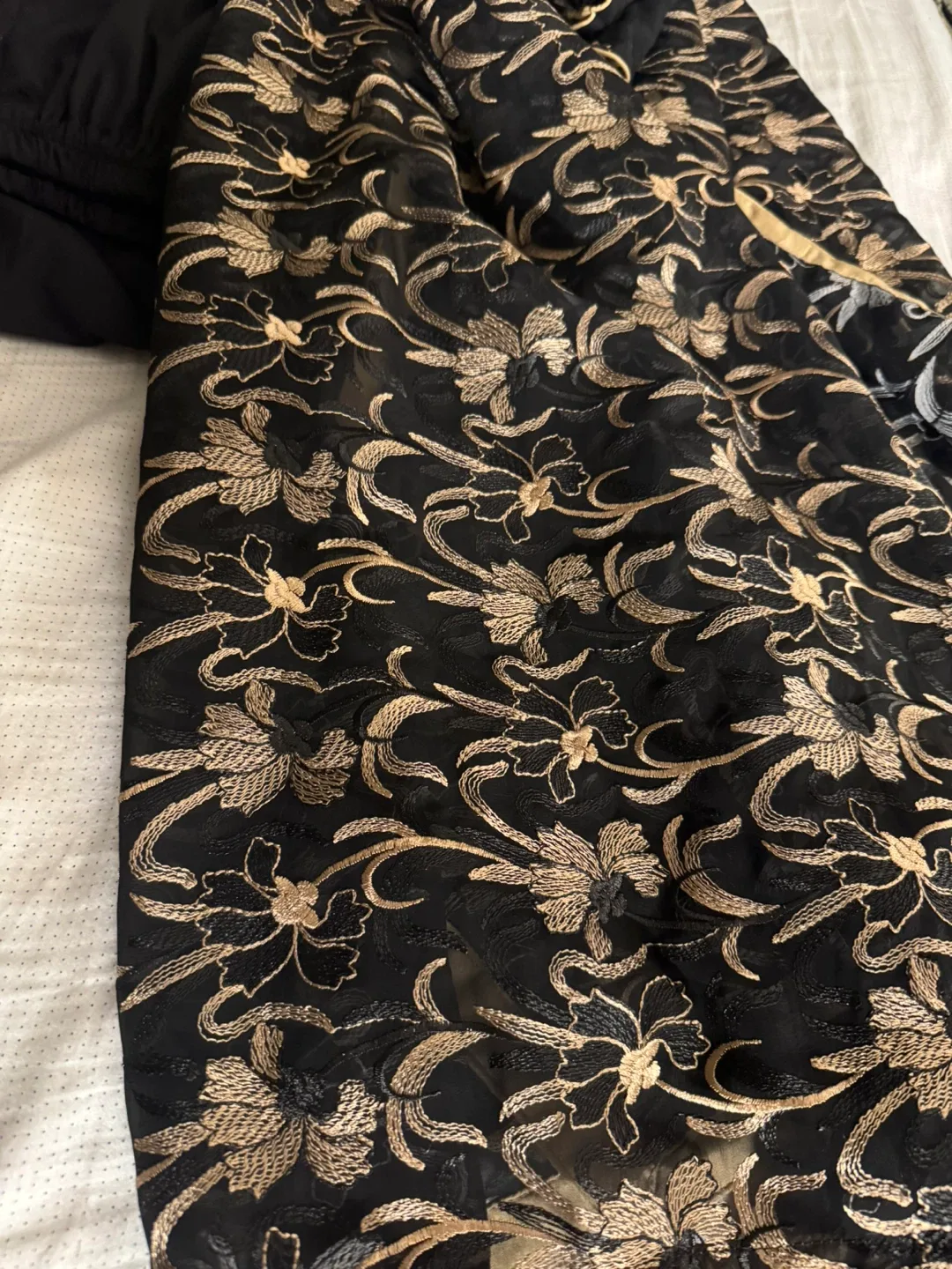 3pcs Black & Gold Embroidered Net Gown and Outfit image indicator(3)