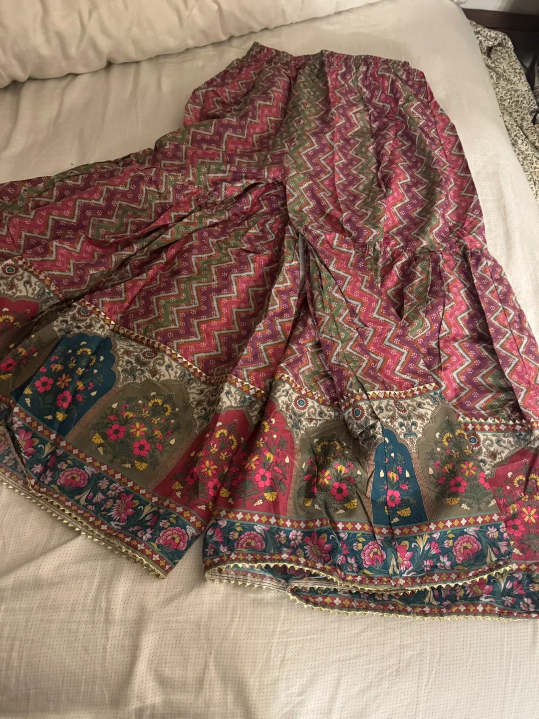 New beautiful Gharara dress in ethnic look small/medium image indicator(3)