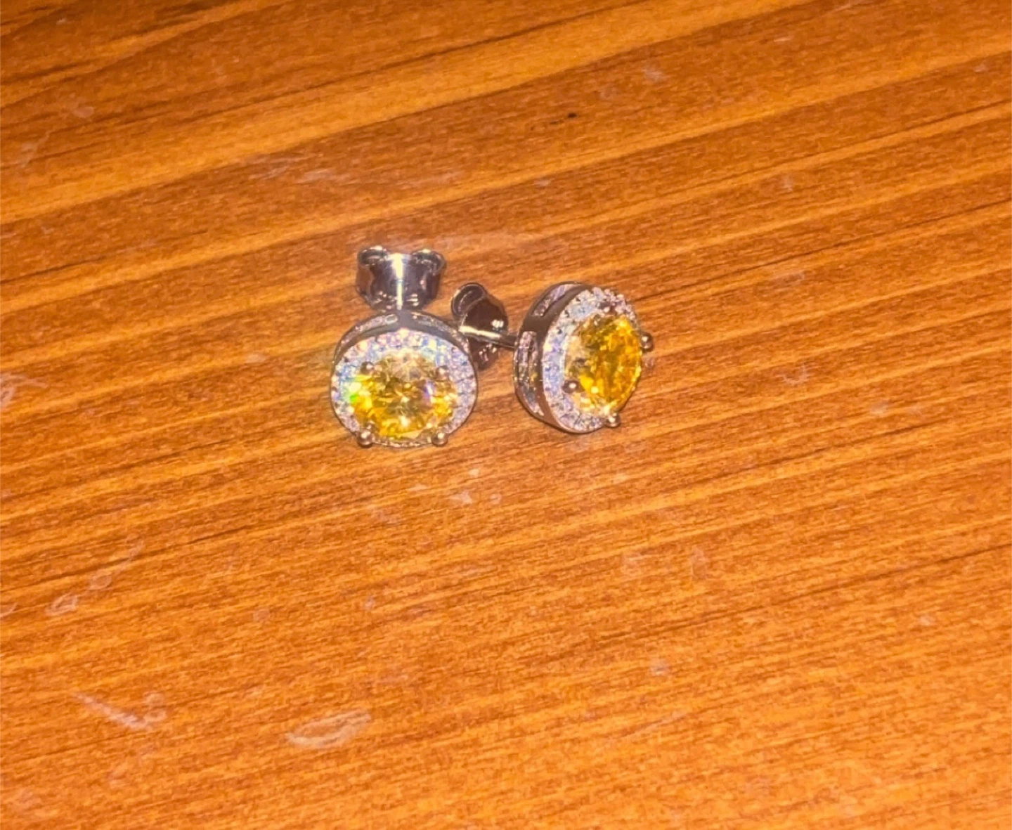 GRA Certified 2 Carat Yellow/white Moissanite stud earrings