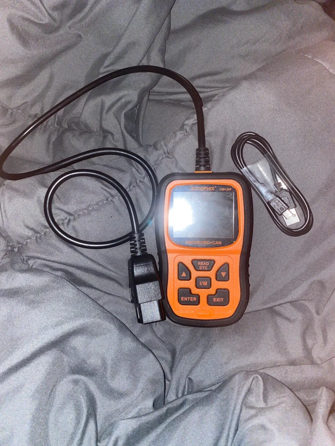 Autophix OM126P OBDII Car Code Reader image indicator(2)