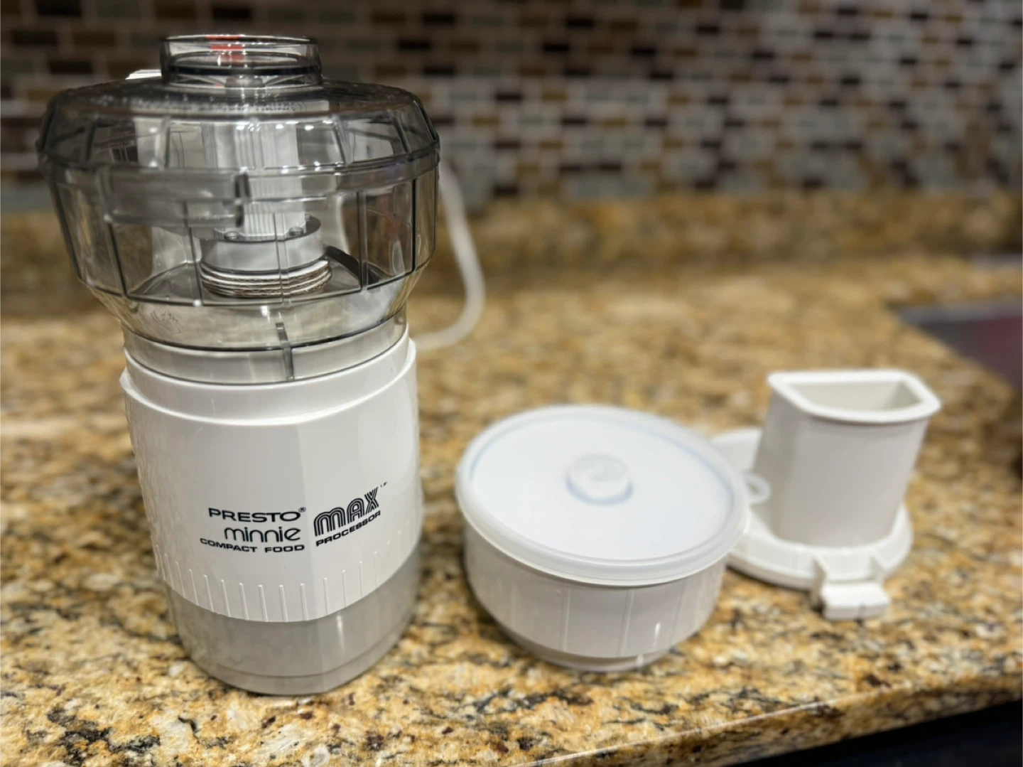 Presto Minnie Max Compact Food Processor - photo 4