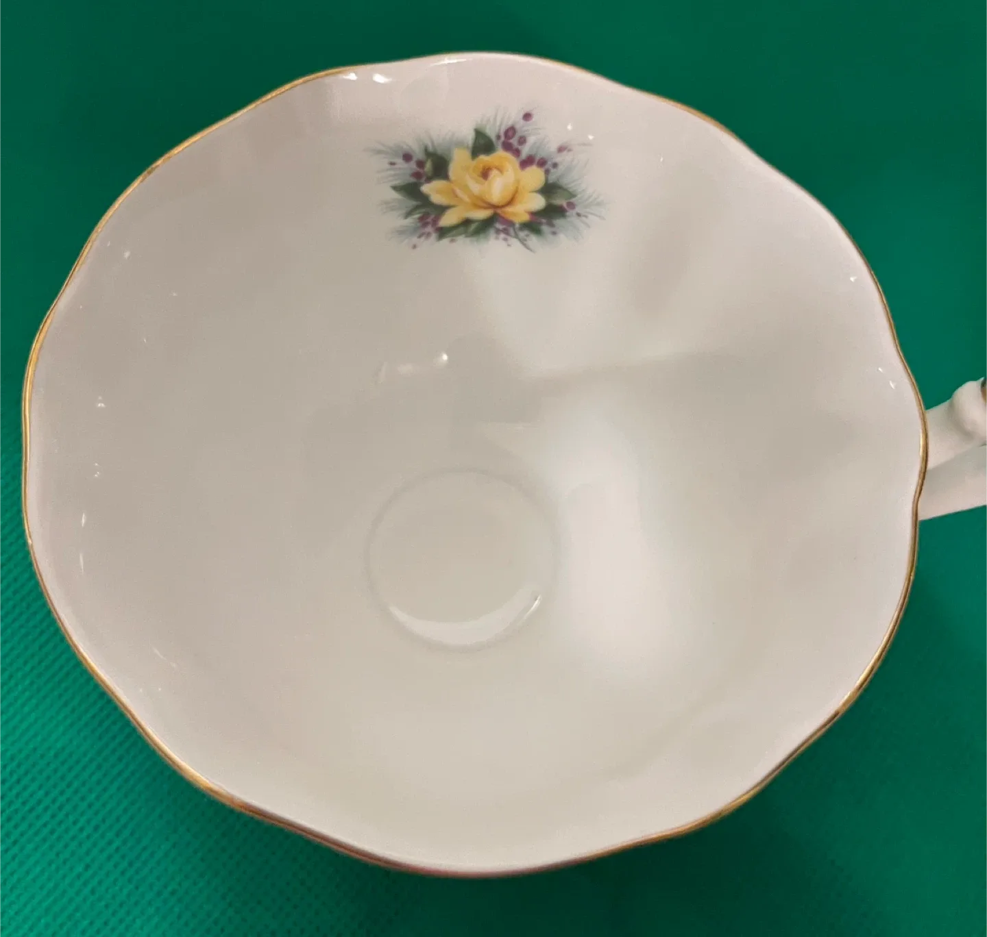 Royal Albert Yellow Floral Tea Cup & Saucer image indicator(3)