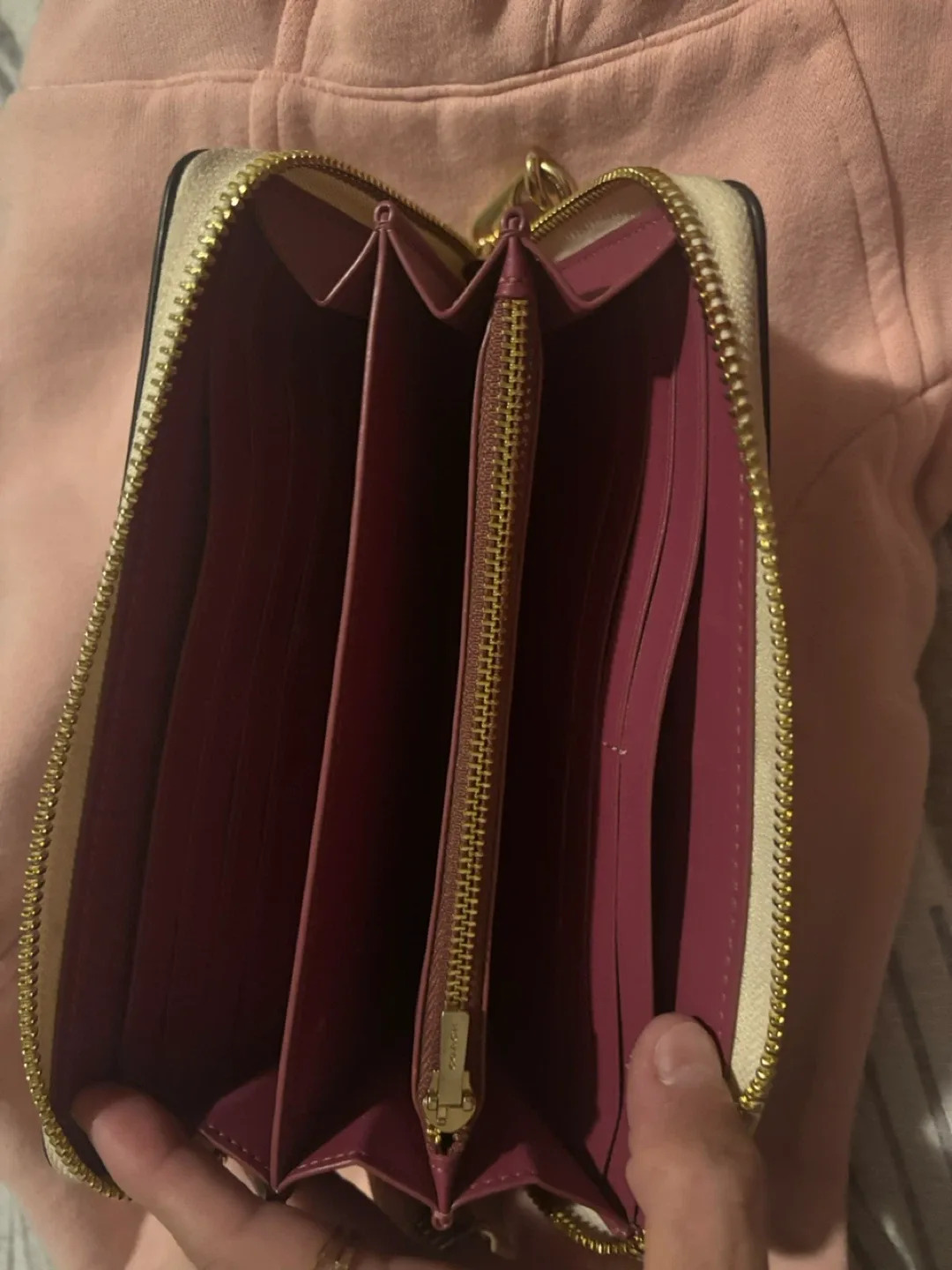 Coach Beige/Pink Wallet image indicator(2)