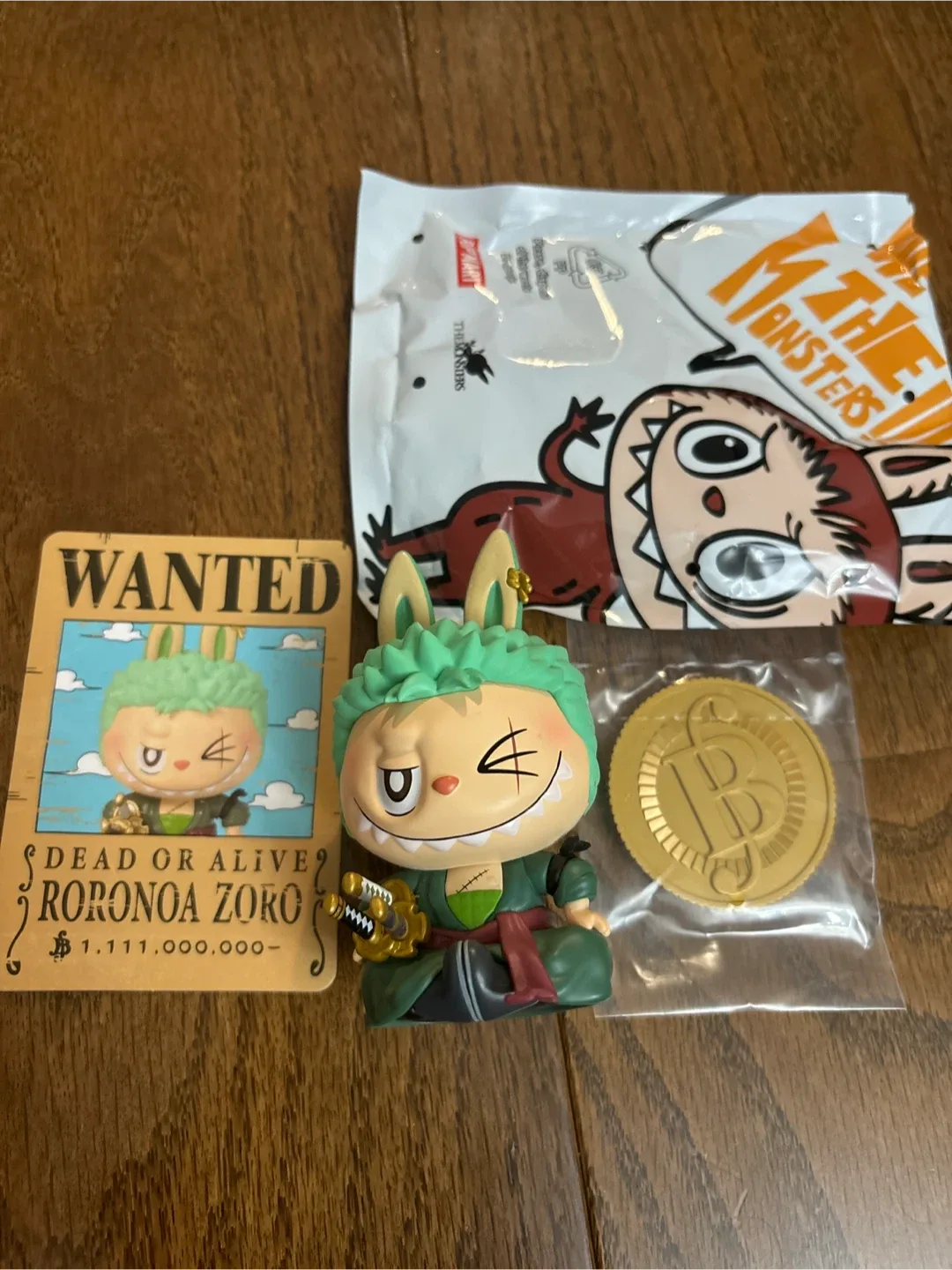 THE MONSTERS x ONE PIECE Figure image indicator(3)