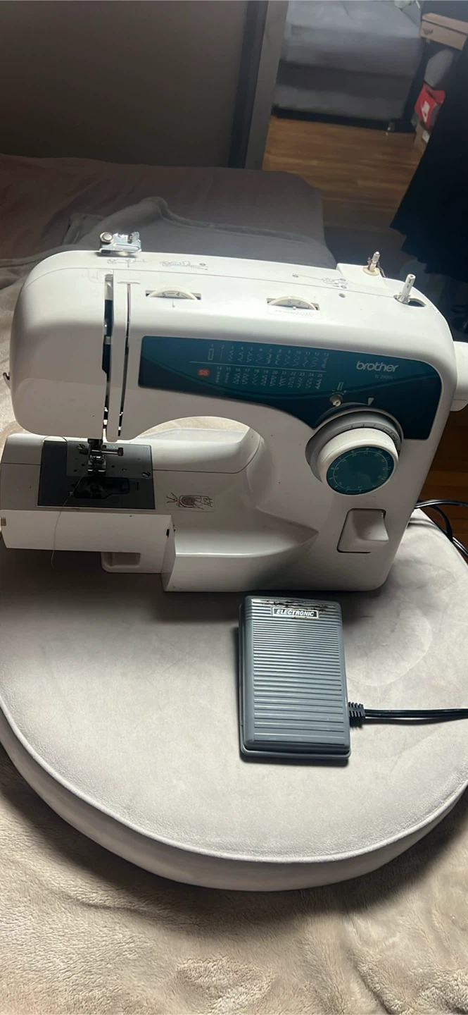 Brother XL-2600i Sewing Machine - photo 3