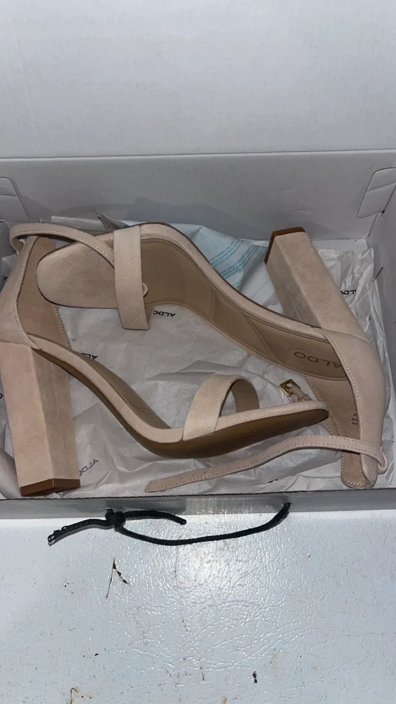 ALDO Hazelia Heels - Size 9 image indicator(5)