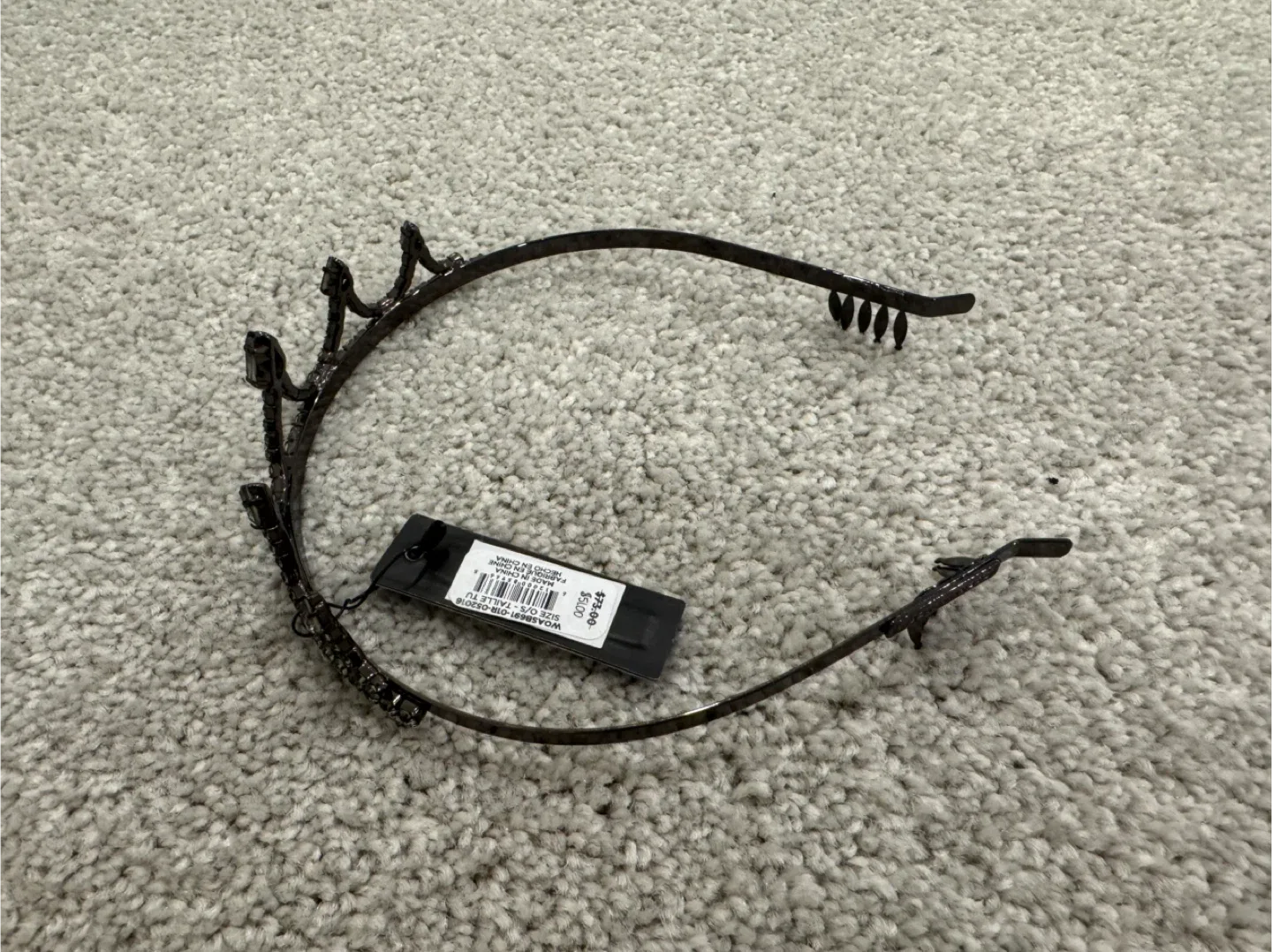 BCBGMAXAZRIA Black Crown Tiara - New image indicator(2)