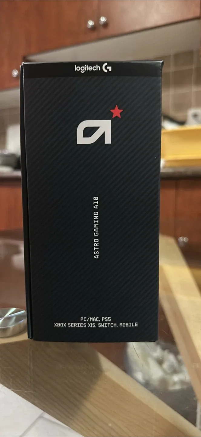 Astro Gaming A10 Headset - Like New! image indicator(4)