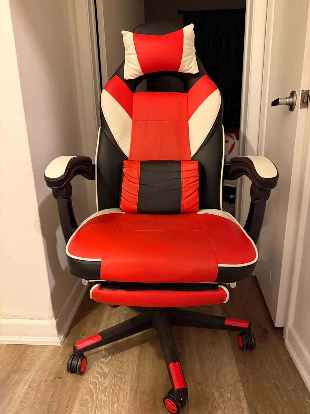 Red & Black Gaming Chair with Footrest
