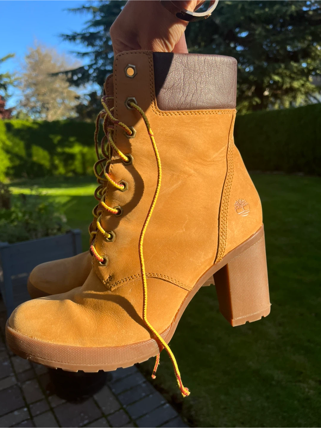 Make an offer: Timberland Women's Heeled Boots, Size 9