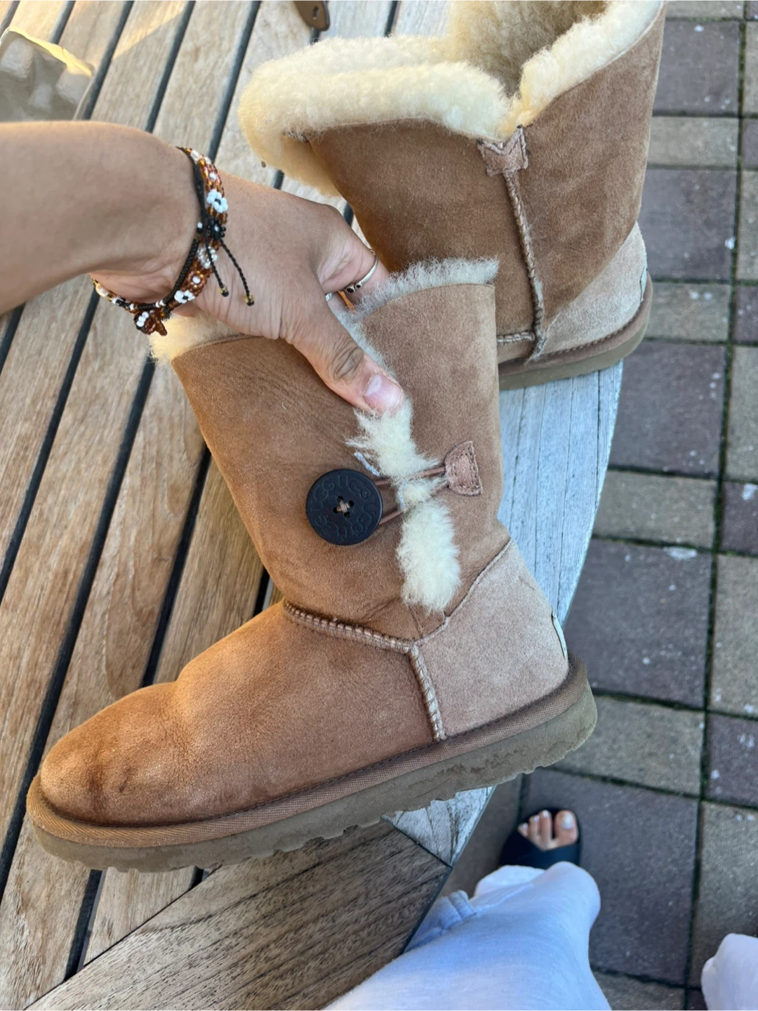 UGG Australia Classic Short Boots, Size 6