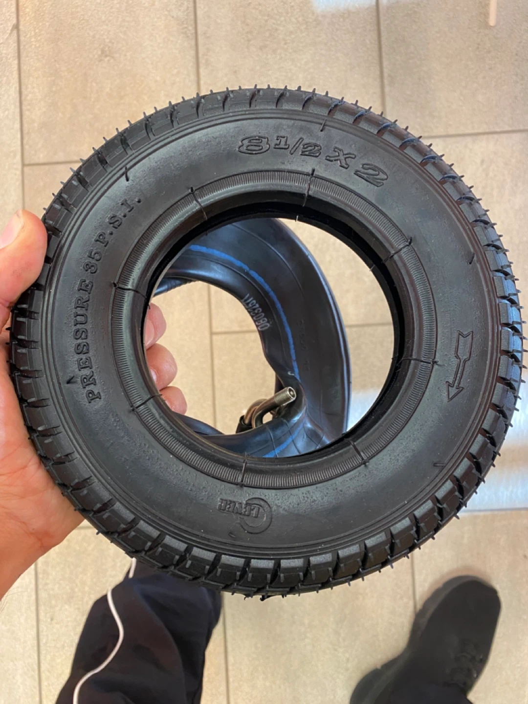 8 1/2 x 2 Tire and Inner Tube