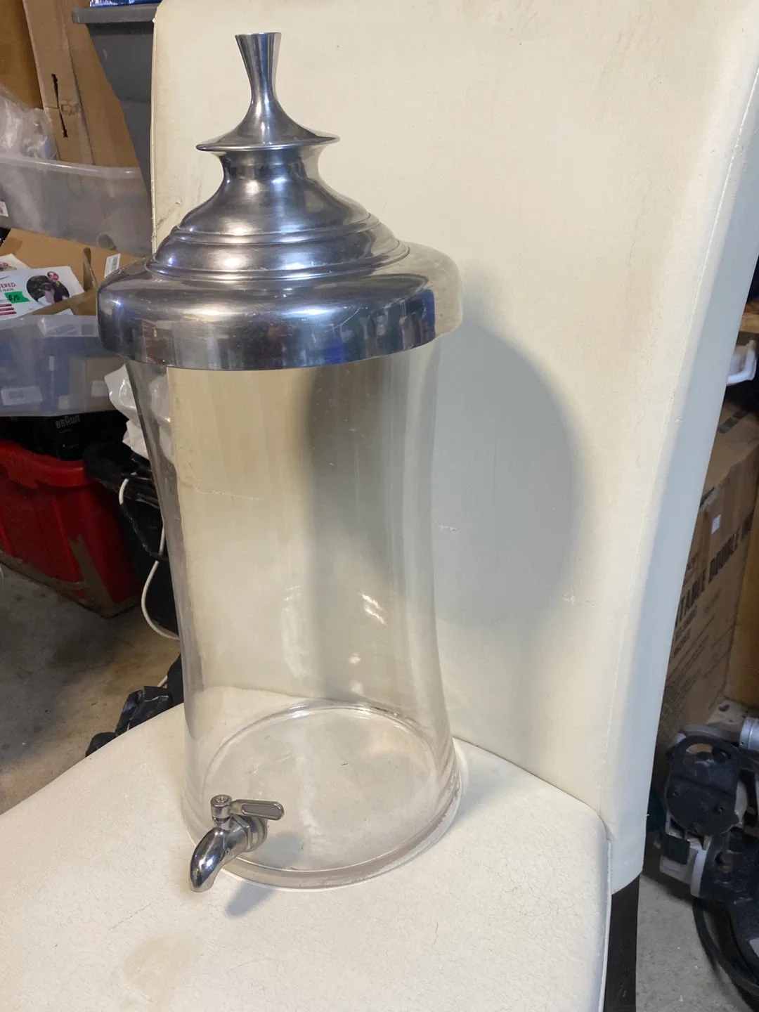 Glass Beverage Dispenser with Stainless Steel lid & Spigot image indicator(3)