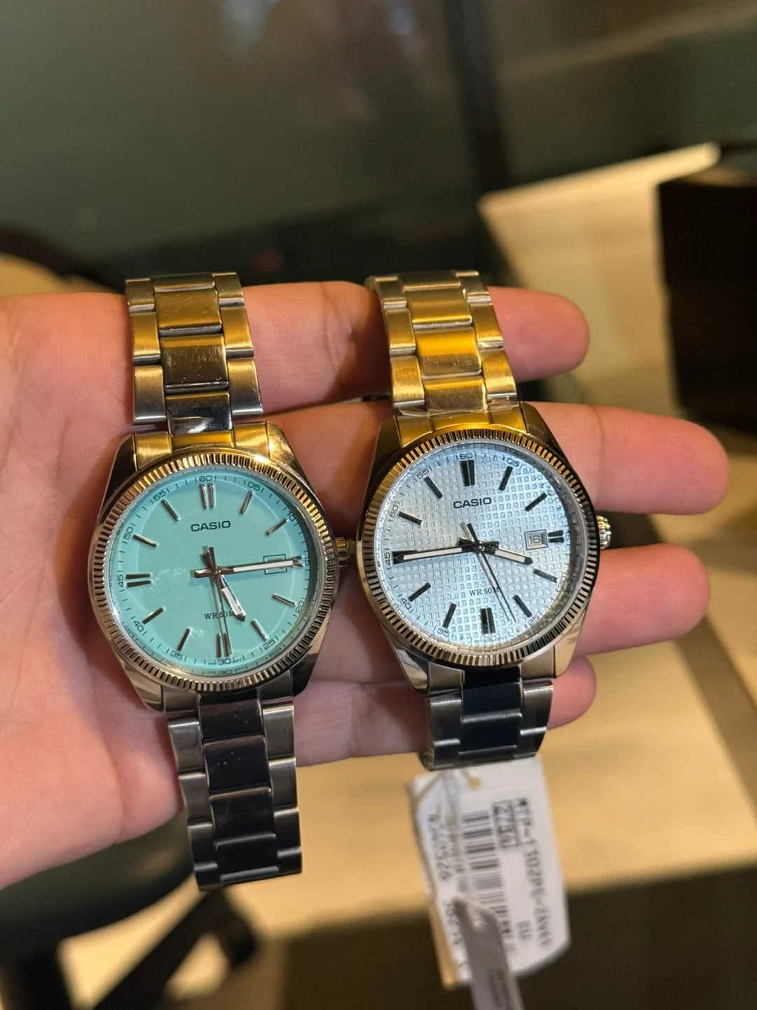 Casio Tiffany - ice blue waffle dial ( New Release ) image indicator(5)