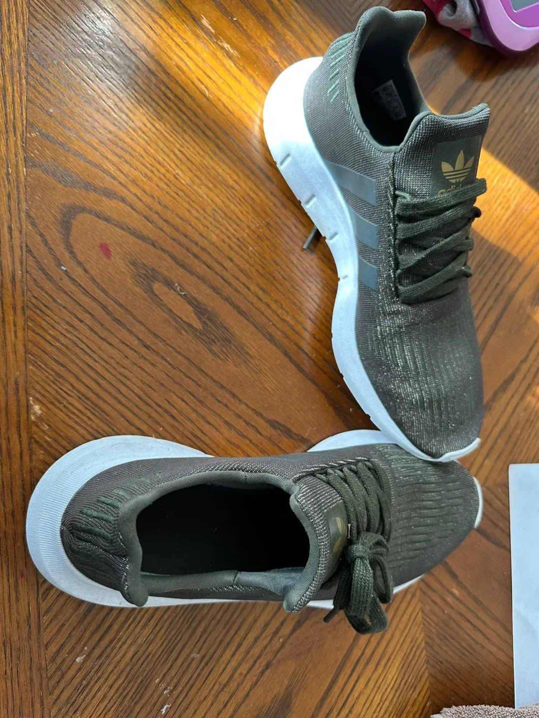 Adidas Swift Run Olive Green Shoes image indicator(2)