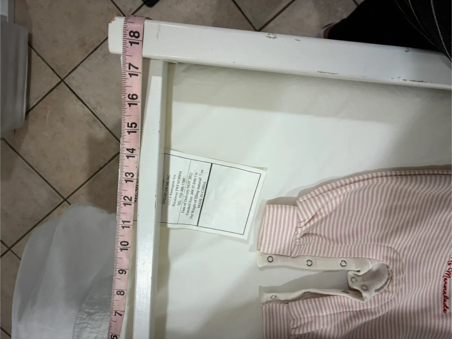 Baby Crib & Changing Table Set image indicator(10)