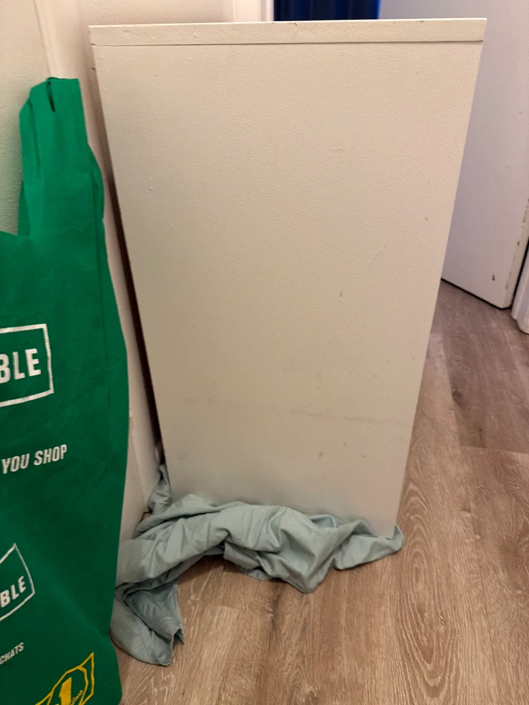 White 3-Drawer Dresser image indicator(2)