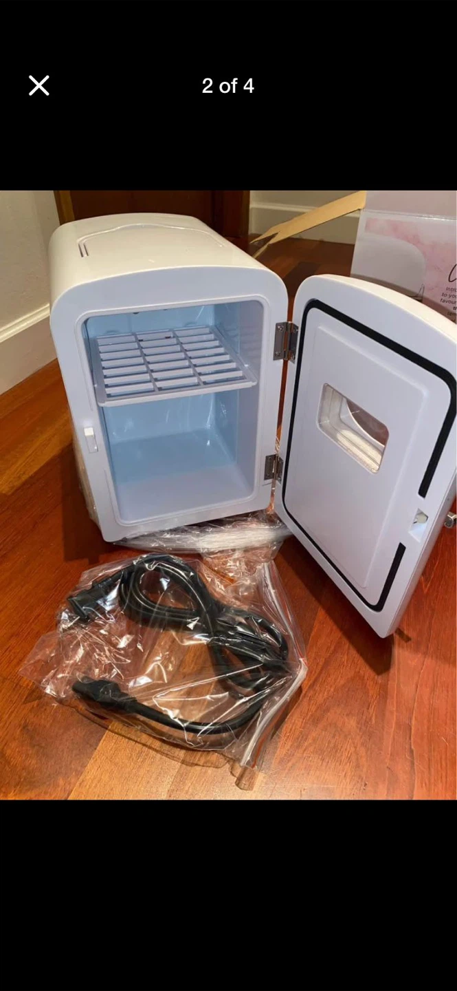 Danielle Creations Cosmetic Fridge - photo 3