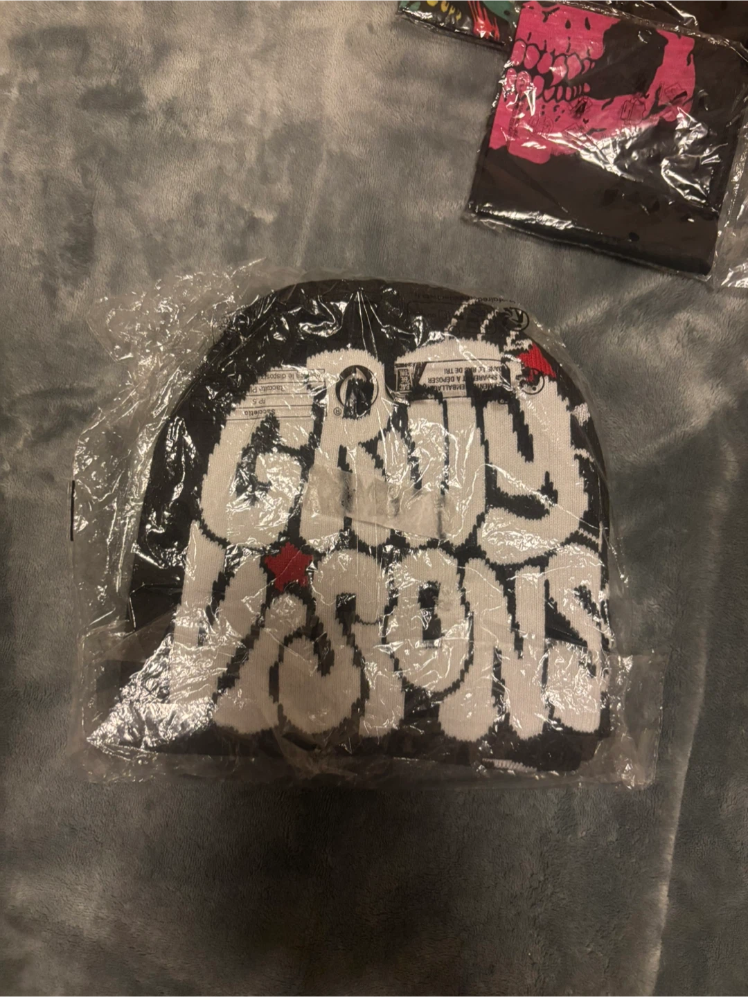GRVTY Visions Beanie