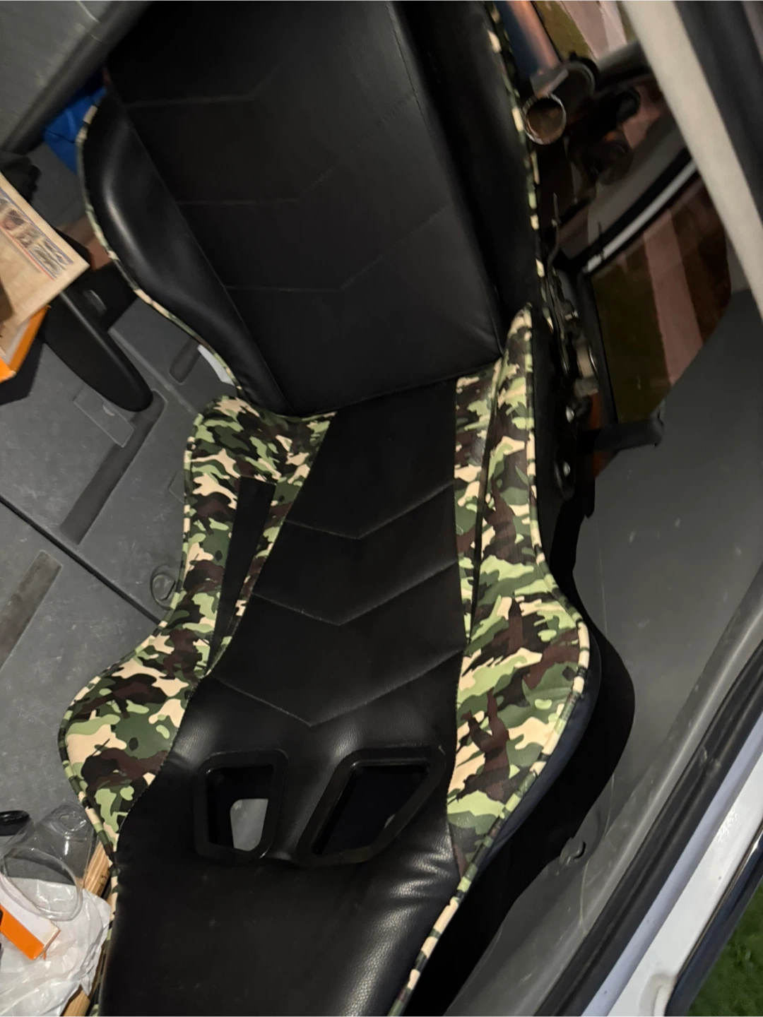 Office and gaming  Seat - Black & Camo negotiable - photo 2