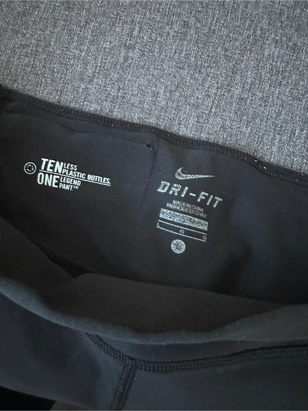 Nike Dri-Fit Legend Pant image indicator(2)
