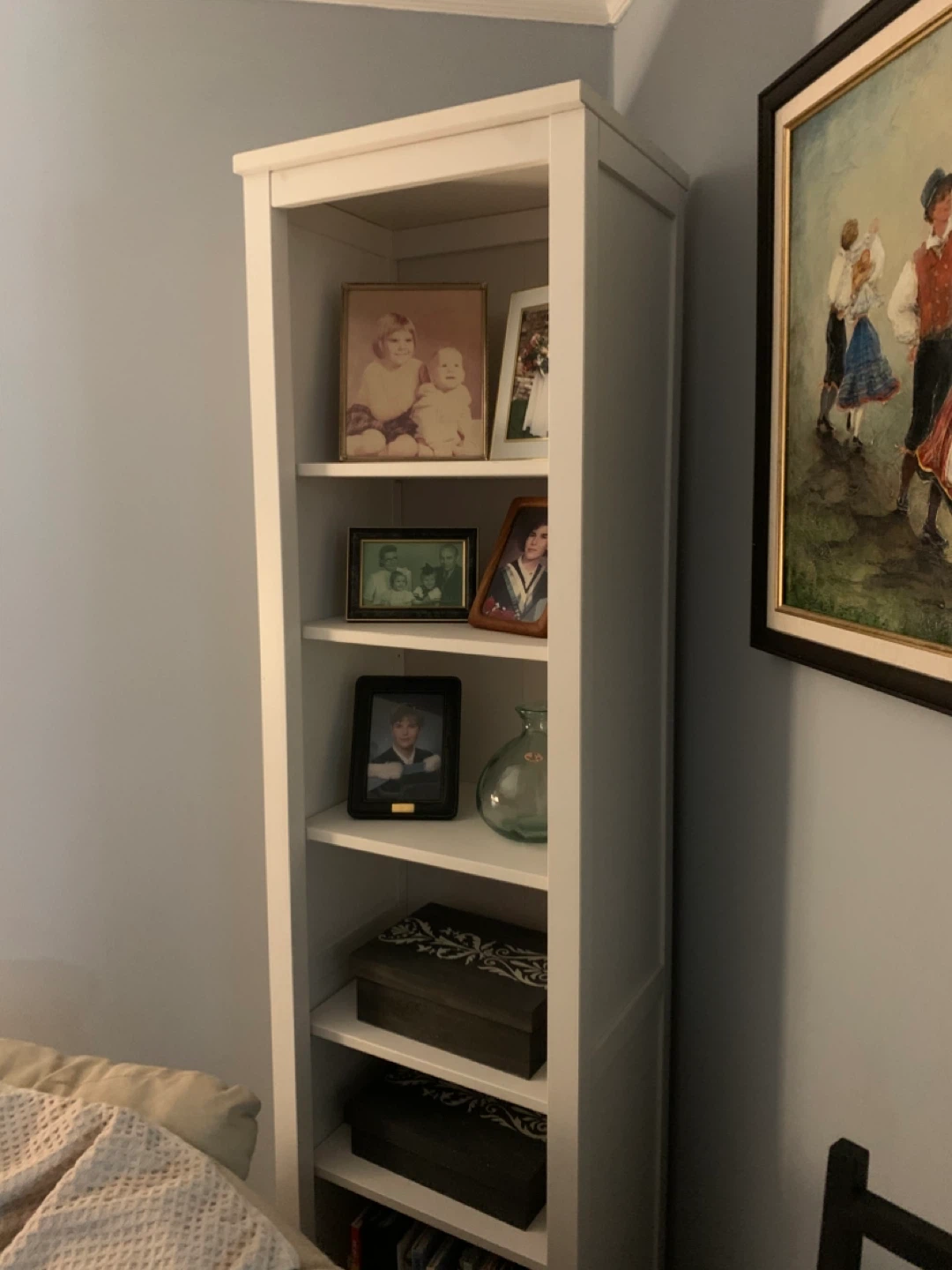 White Bookcase - photo 2