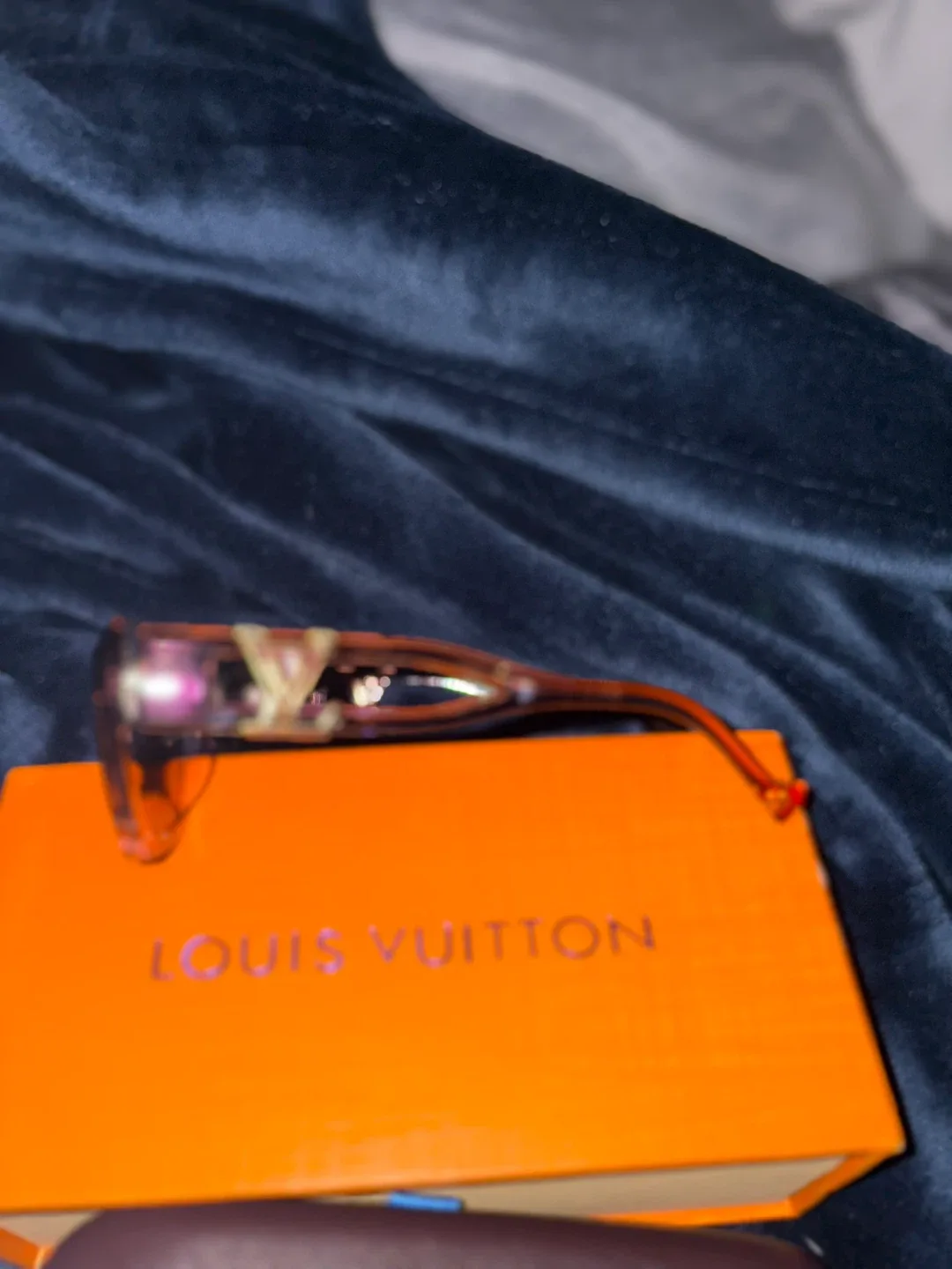 Louis Vuitton Sunglasses image indicator(8)