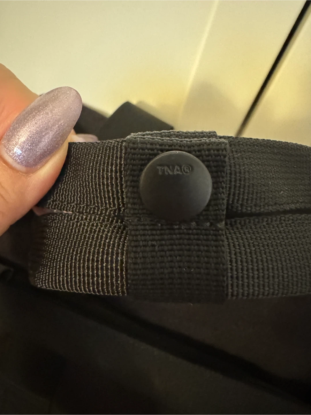 Aritzia TNA Black Duffle Bag - photo 4