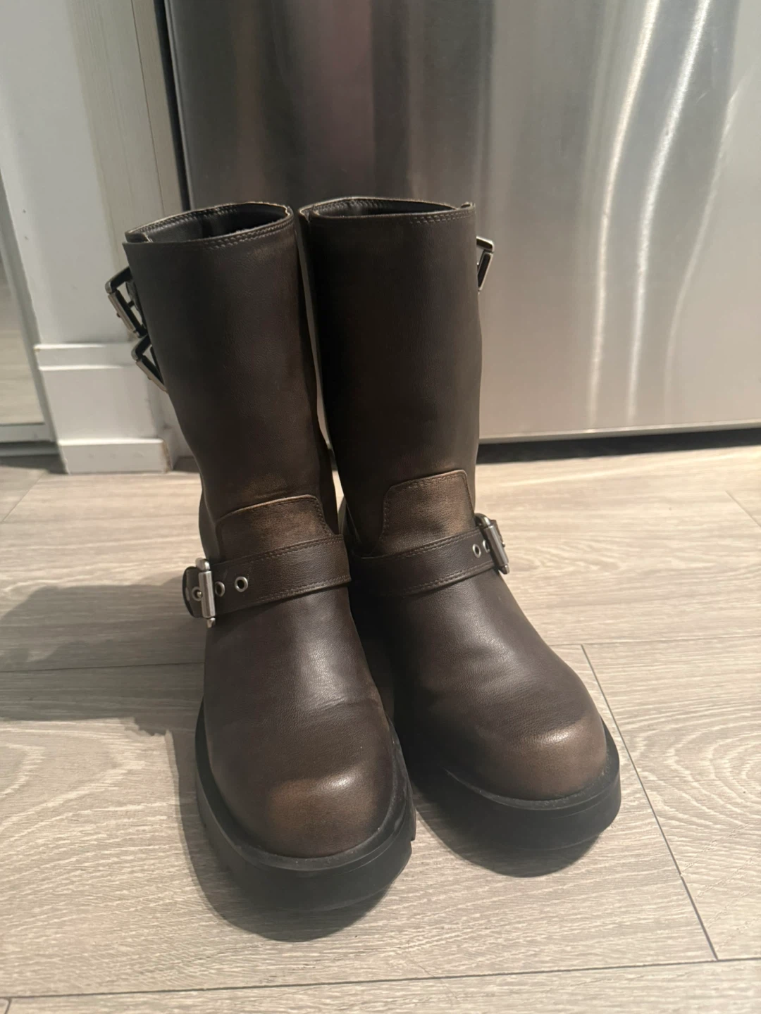 Zara Brown Leather Buckle Boots - photo 2