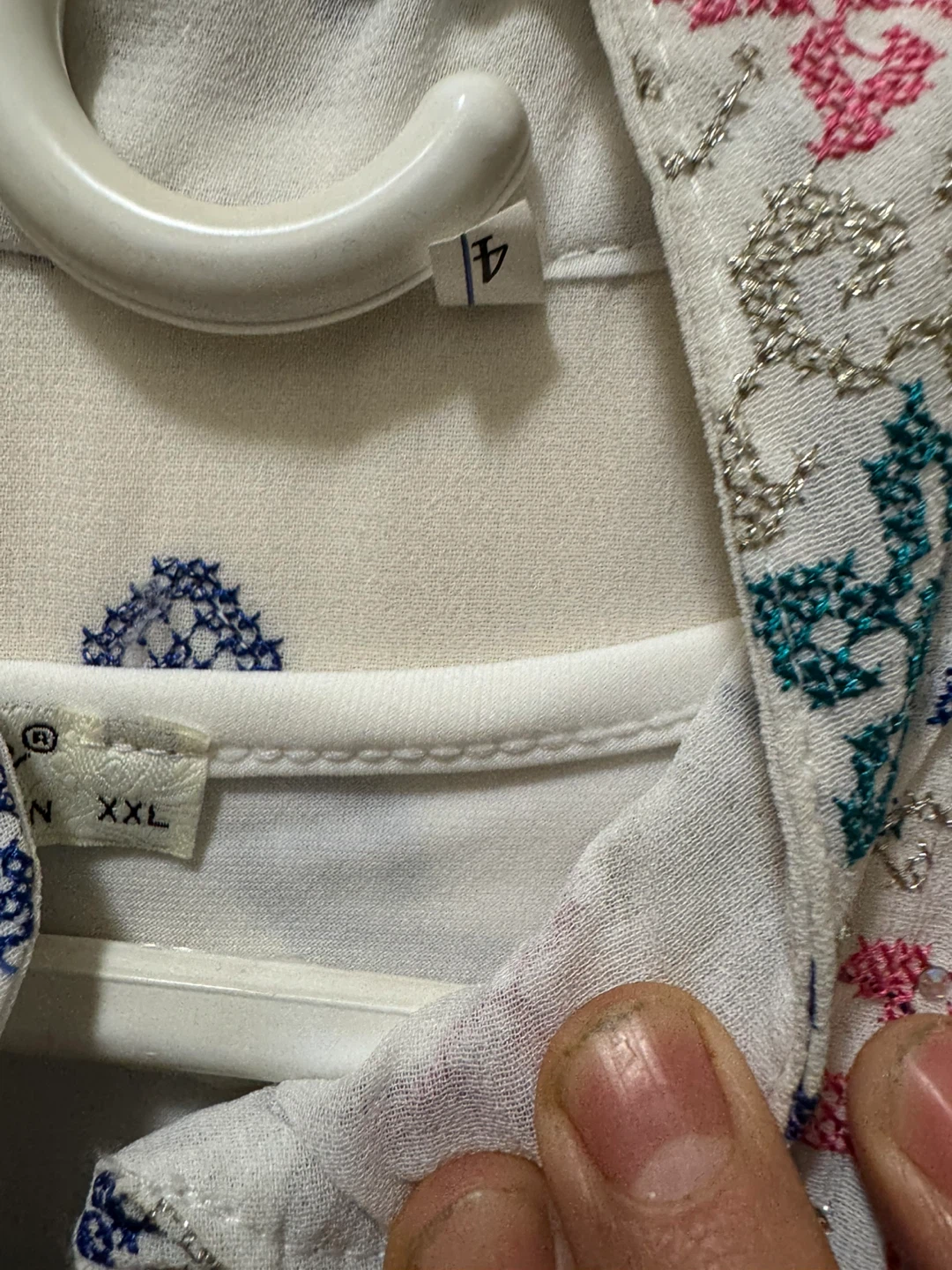 Embroidered White Dress - Size XXL - photo 4