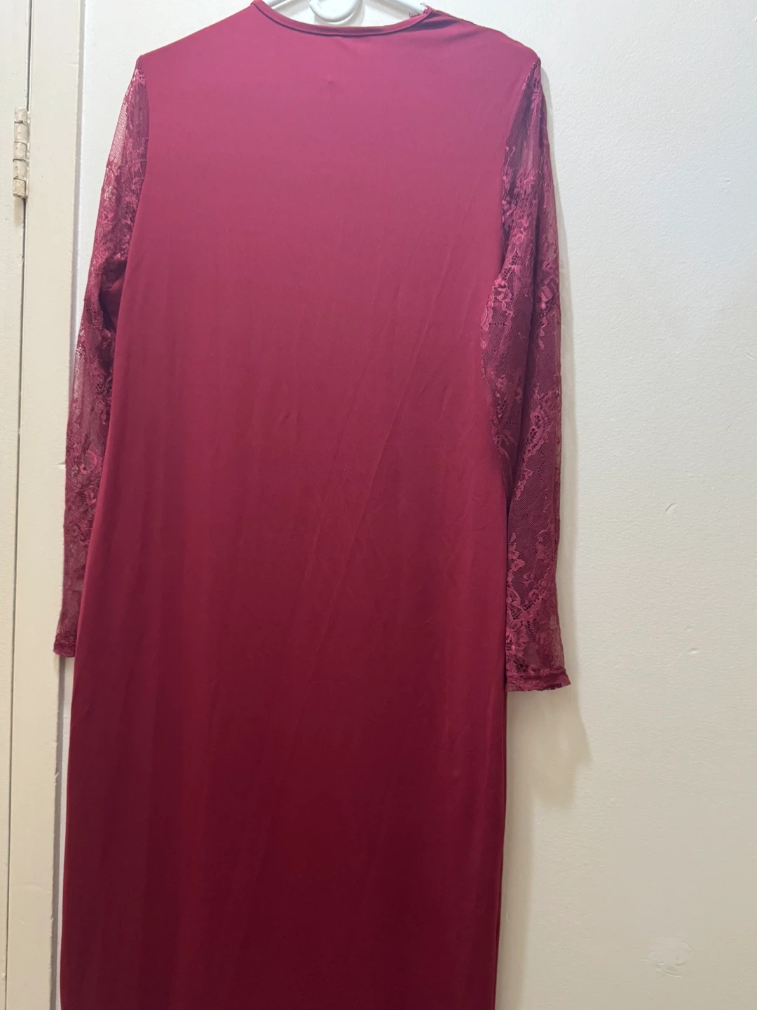 Burgundy Lace Sleeve Dress size xl - photo 5