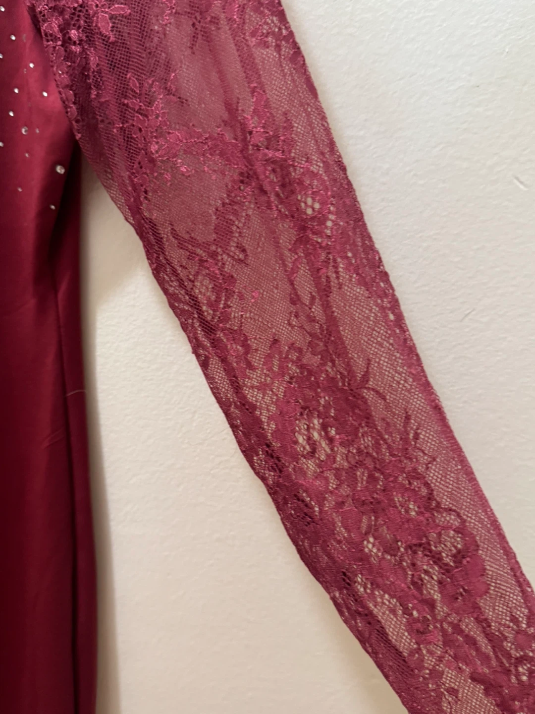 Burgundy Lace Sleeve Dress size xl - photo 4